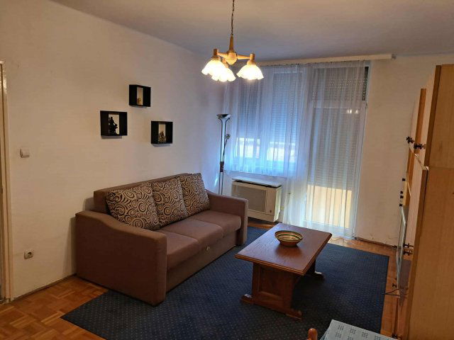 Kiadó téglalakás, albérlet, Debrecenben 160 E Ft / hó, 2 szobás