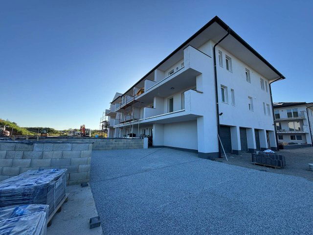 Eladó téglalakás, Sopronban 94.9 M Ft, 3 szobás