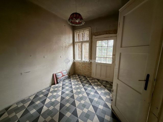 Eladó téglalakás, Budapesten, XVIII. kerületben 99 M Ft