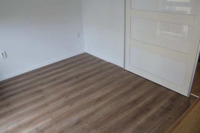 Kiadó téglalakás, albérlet, Kapuváron 140 E Ft / hó, 1 szobás