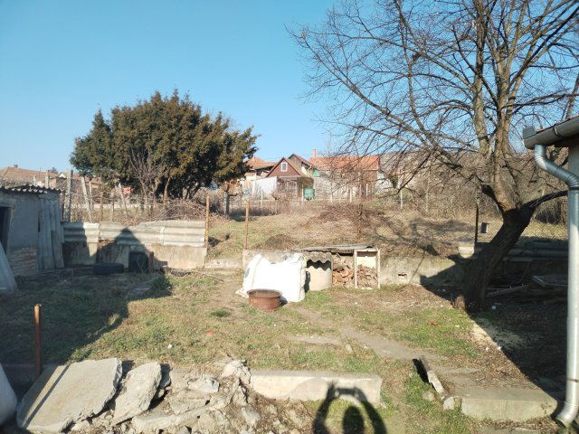 Eladó családi ház, Apcon 7 M Ft, 2 szobás / költözzbe.hu