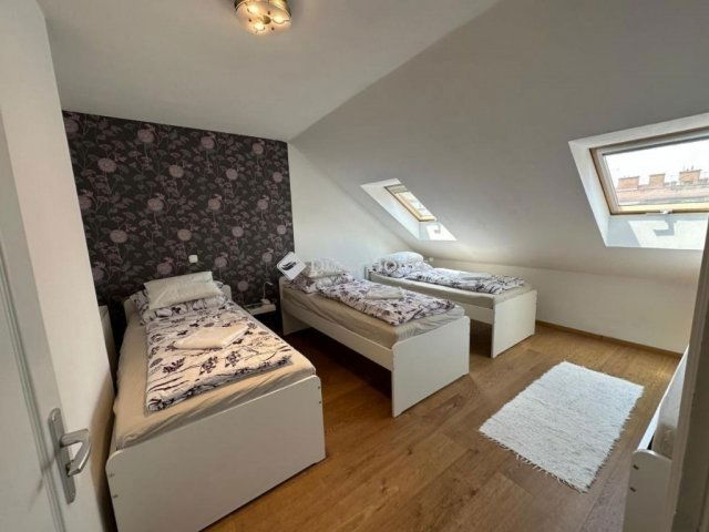 Eladó téglalakás, Budapesten, VI. kerületben 164.9 M Ft