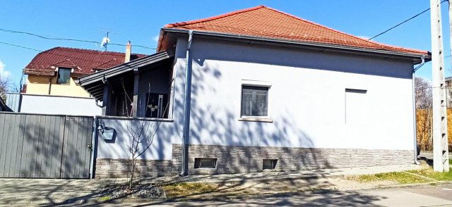 Eladó családi ház, Budapesten, XX. kerületben 70 M Ft, 3 szobás