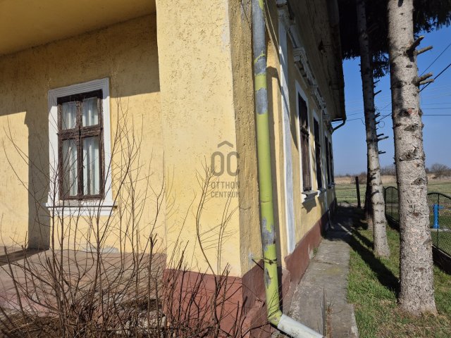 Eladó családi ház, Poroszlón 39.5 M Ft, 3 szobás