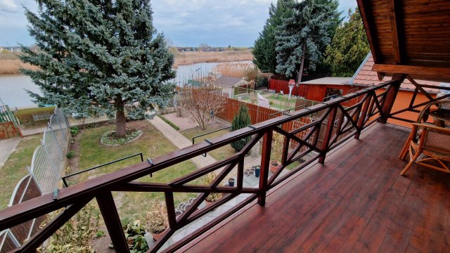 Eladó családi ház, Szigetcsépen 99.5 M Ft, 3 szobás