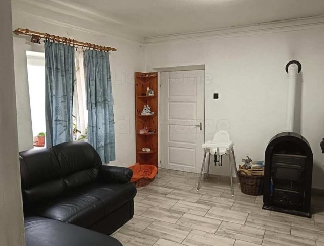 Eladó családi ház, Balatonújlakon 43 M Ft, 2+1 szobás