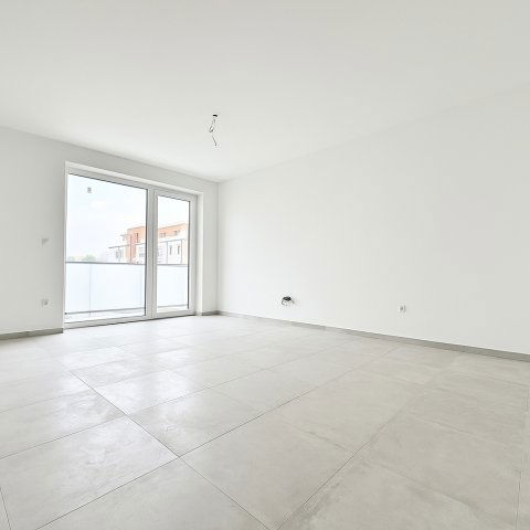 Eladó téglalakás, Szombathelyen 59.9 M Ft, 4 szobás