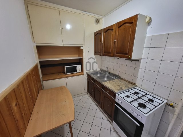 Eladó panellakás, Pécsett 39.9 M Ft, 2 szobás