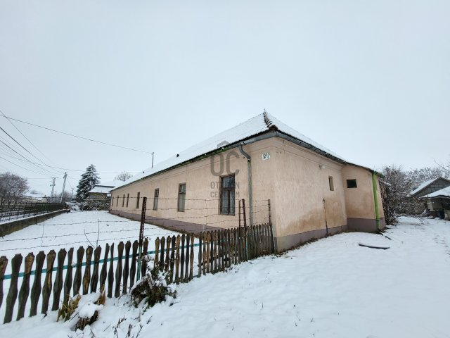 Eladó családi ház, Csányon 29.9 M Ft, 7 szobás