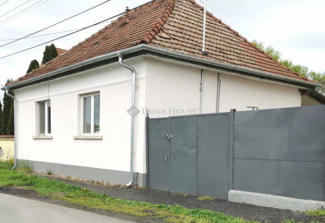 Eladó családi ház, Sátoraljaújhelyen, Móricz Zsigmond utcában