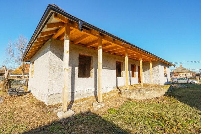 Eladó családi ház, Aszalón 15.99 M Ft, 4 szobás