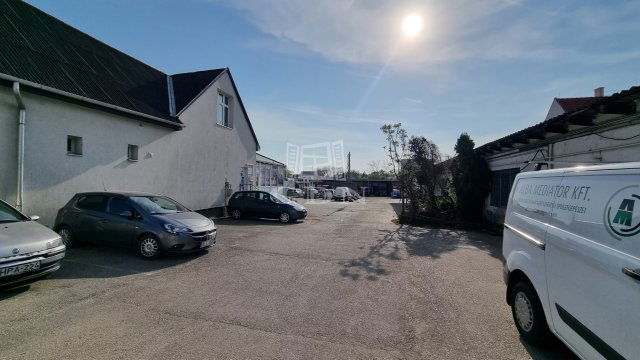 Kiadó ipari ingatlan, Székesfehérvárott 89 E Ft / hó