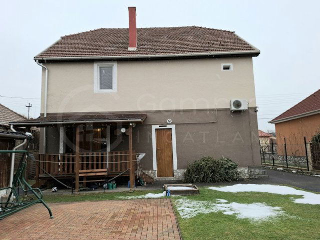 Eladó családi ház, Miskolcon 94 M Ft, 6+1 szobás