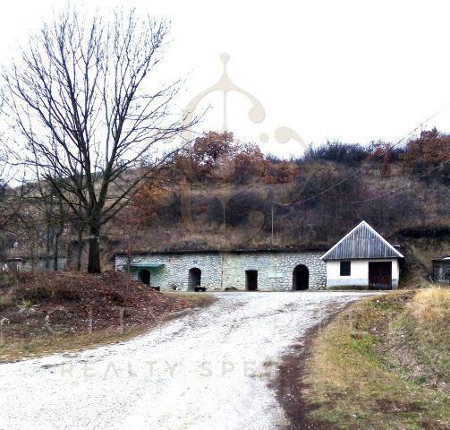 Eladó mezogazdasagi ingatlan, Felsőtárkányban 115 M Ft