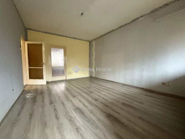 Eladó téglalakás, Kecskeméten 47.9 M Ft, 2 szobás