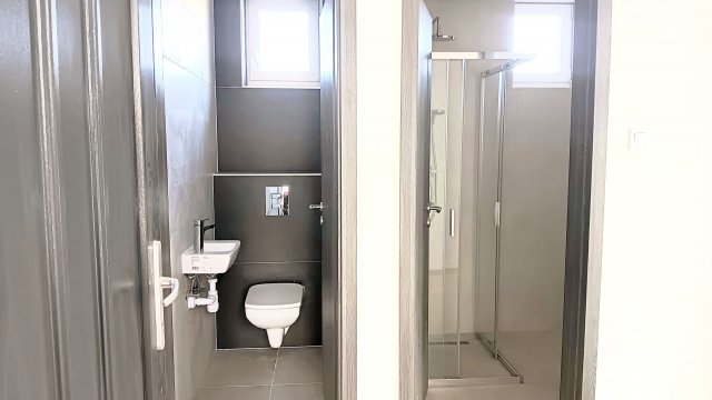 Eladó téglalakás, Siófokon 65 M Ft, 3 szobás