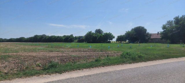 Eladó ipari ingatlan, Siófokon 59.9 M Ft / költözzbe.hu