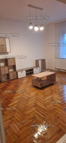 Eladó családi ház, Pécelen 83.9 M Ft, 2+1 szobás