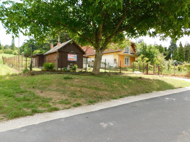 Eladó családi ház, Cserszegtomajon, Barát utcában 40 M Ft