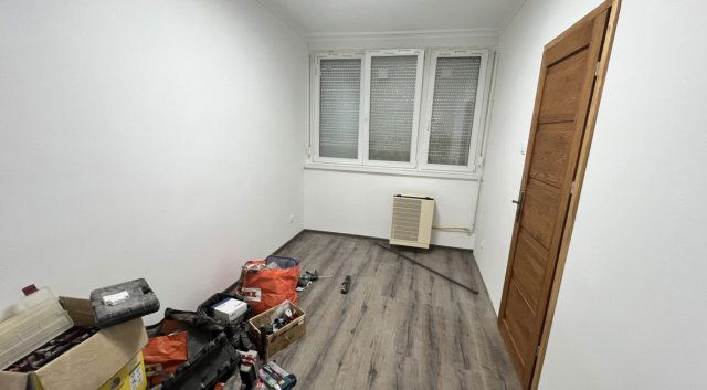 Eladó téglalakás, Békéscsabán 34.9 M Ft, 1+1 szobás