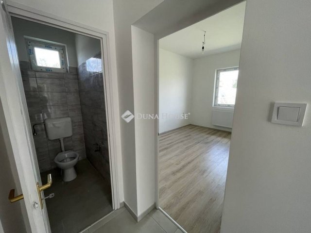 Eladó ikerház, Inárcson 89 M Ft, 4 szobás / költözzbe.hu