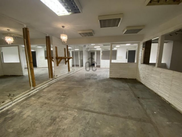 Eladó ipari ingatlan, Szolnokon 315 M Ft / költözzbe.hu
