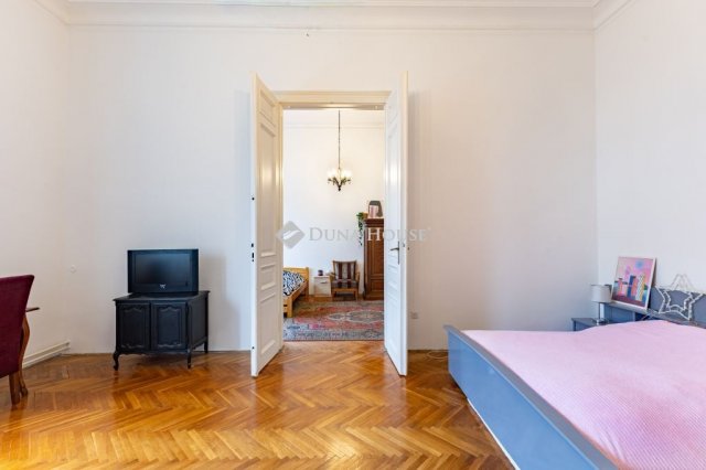 Eladó téglalakás, Budapesten, IX. kerületben 104.9 M Ft