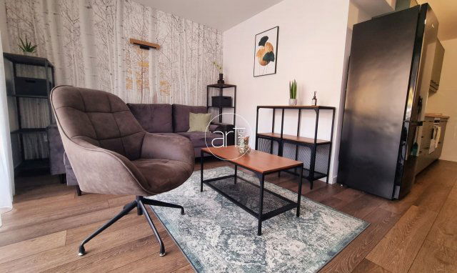 Kiadó téglalakás, albérlet, Szegeden 230 E Ft / hó, 2 szobás