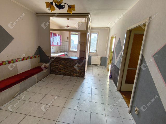 Eladó panellakás, Debrecenben 54 M Ft, 2+1 szobás