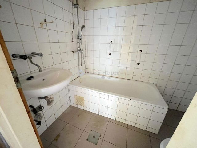 Eladó téglalakás, Budapesten, XXIII. kerületben 26 M Ft