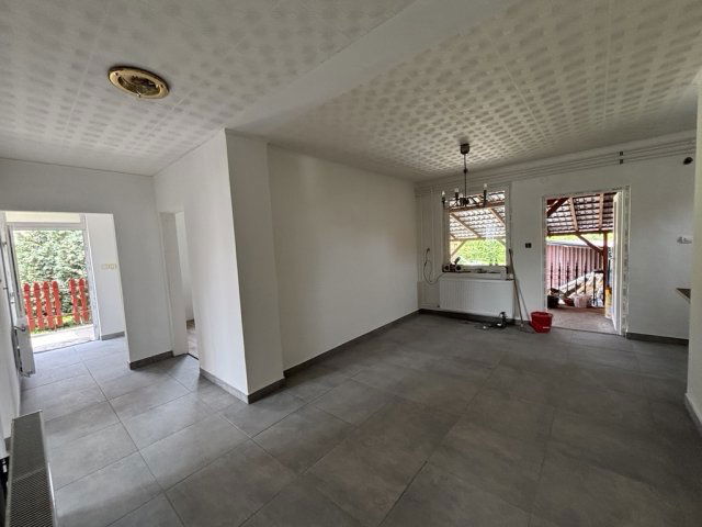 Eladó családi ház, Polgáron 34 M Ft, 3 szobás