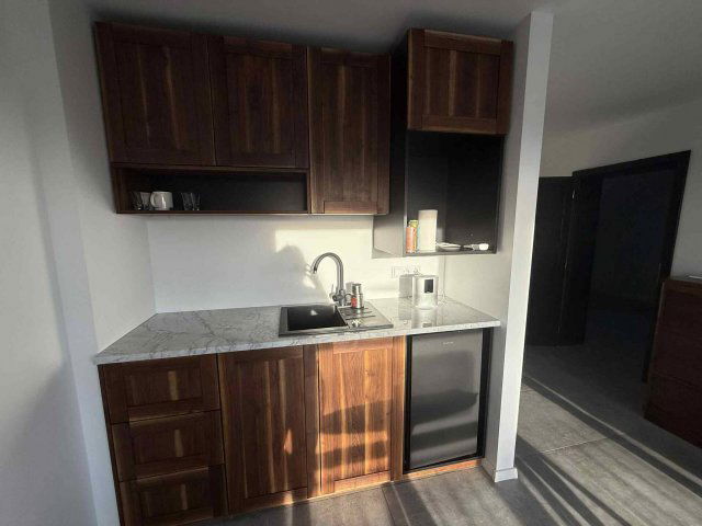 Kiadó családi ház, albérlet, Pécsett 900 E Ft / hó, 5+1 szobás