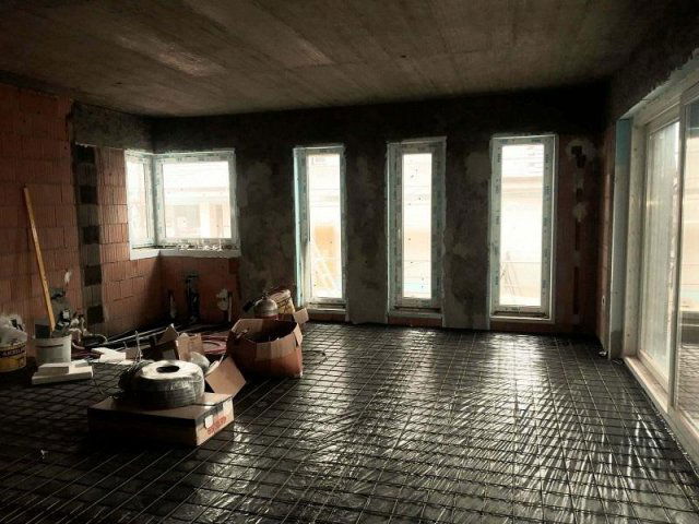 Eladó családi ház, Székesfehérvárott 170 M Ft, 5 szobás