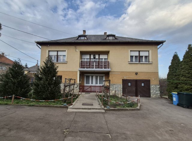 Eladó családi ház, Bánhorvátiban 51.5 M Ft, 4 szobás