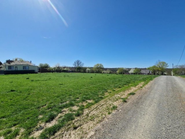 Eladó telek, Kaposváron, Mogyoró utcában 5.5 M Ft