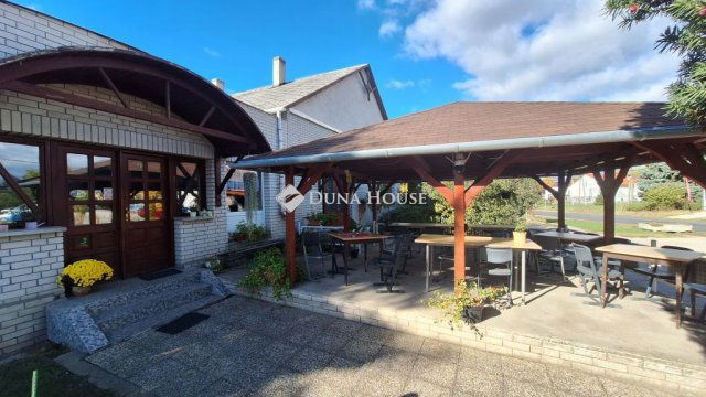 Eladó üzlethelyiség, Sárosdon 175 M Ft / költözzbe.hu