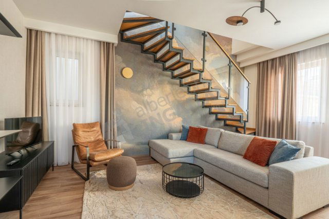 Kiadó téglalakás, albérlet, VI. kerületben, Vörösmarty utcában