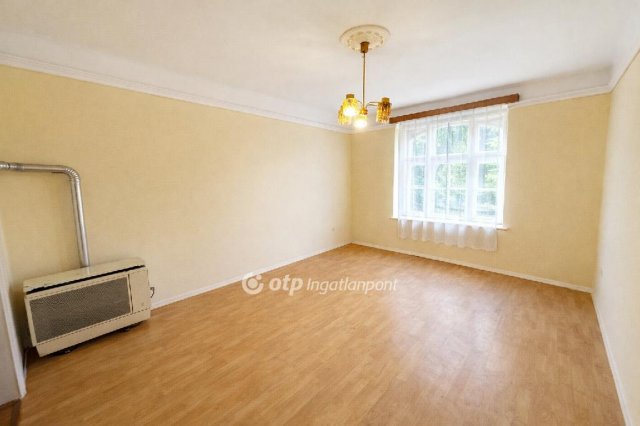 Eladó téglalakás, Budapesten, IX. kerületben 39.9 M Ft, 1 szobás