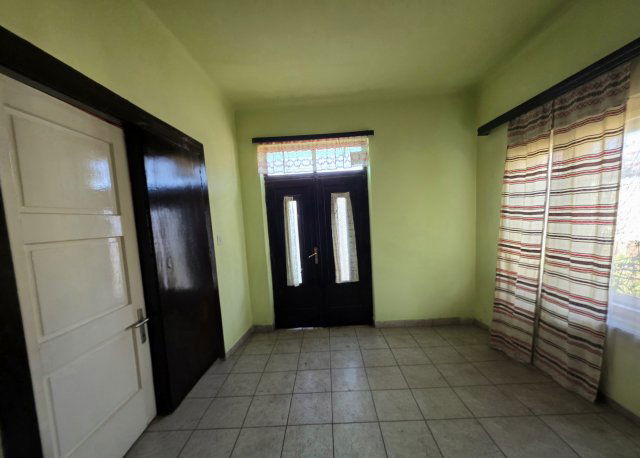 Eladó családi ház, Sajószentpéteren 31 M Ft, 3 szobás