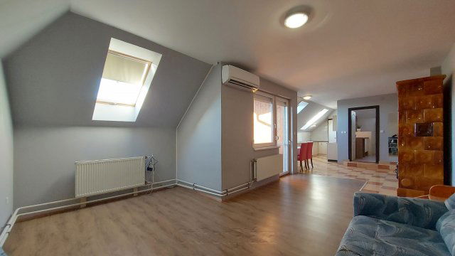 Kiadó téglalakás, albérlet, Ürömön 280 E Ft / hó, 4 szobás