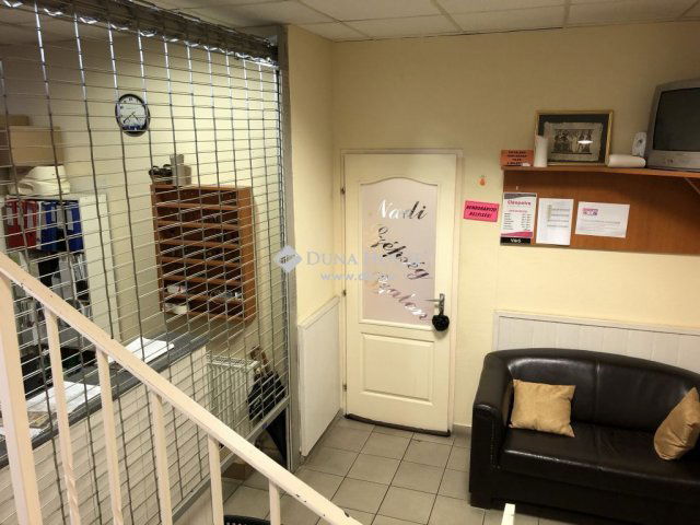 Eladó üzlethelyiség, Budapesten, XIII. kerületben 230 M Ft