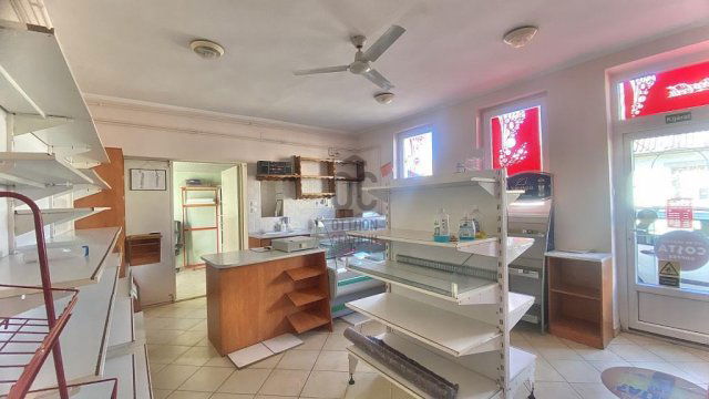 Kiadó üzlethelyiség, Zalaegerszegen 120 E Ft / hó