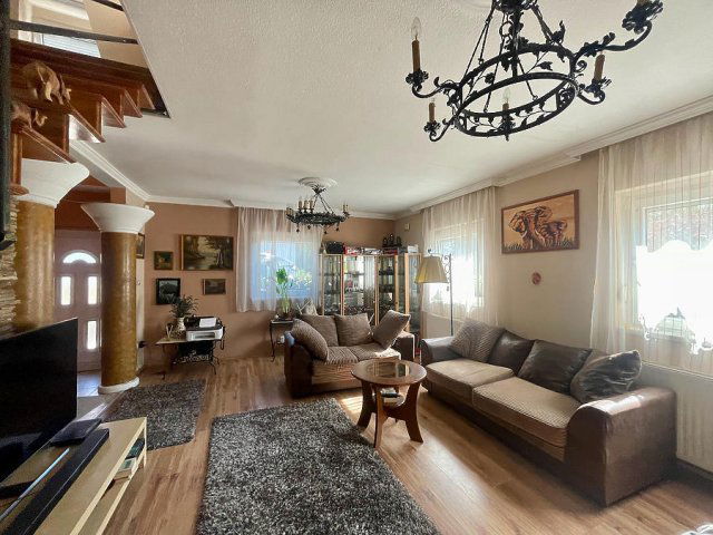Eladó családi ház, Budapesten, XXI. kerületben 154.9 M Ft