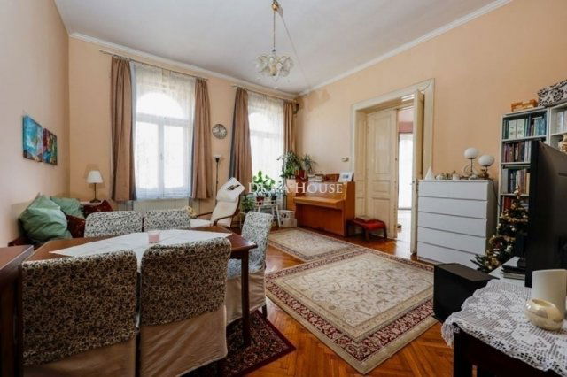 Eladó téglalakás, Budapesten, VII. kerületben 77.9 M Ft