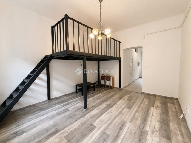 Eladó téglalakás, Budapesten, IX. kerületben 59.9 M Ft, 1 szobás