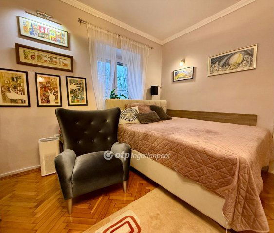 Eladó téglalakás, Debrecenben 69.9 M Ft, 2 szobás