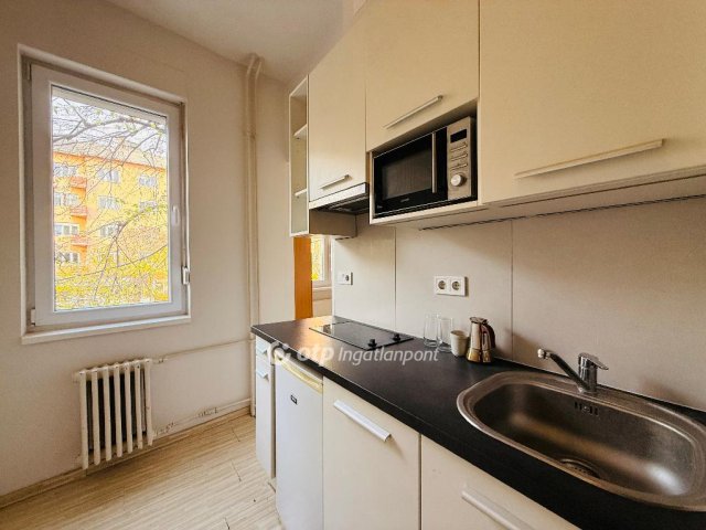 Eladó téglalakás, Budapesten, I. kerületben 139 M Ft, 2 szobás