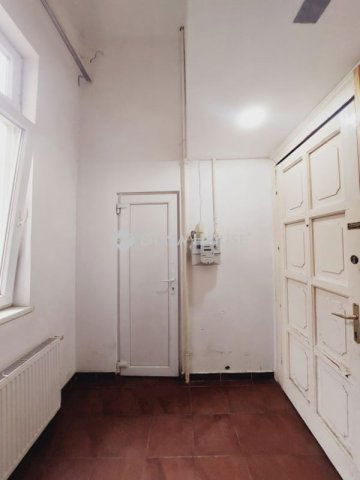 Eladó téglalakás, Budapesten, VIII. kerületben 52.5 M Ft