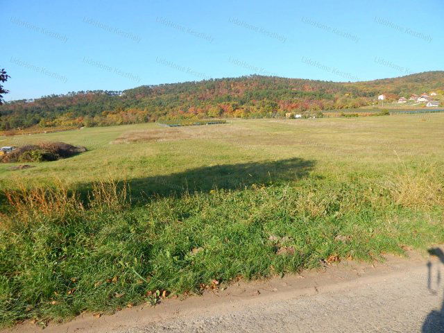 Eladó telek, Balatongyörökön 18 M Ft / költözzbe.hu