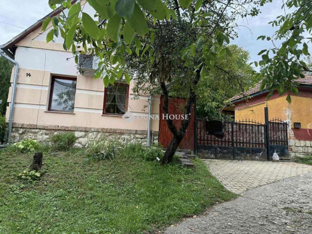 Eladó családi ház, Kesztölcön, Esztergomi utcában 44.9 M Ft